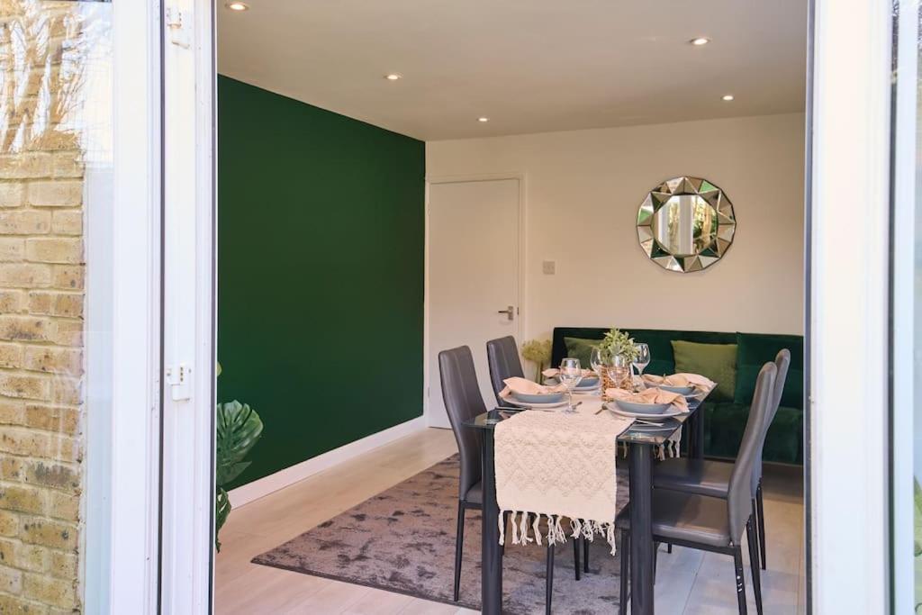 Fabulous 3 Bed Nw London Apartment With Private Garden Eksteriør bilde