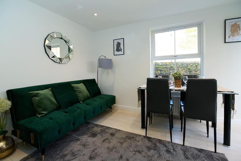 Fabulous 3 Bed Nw London Apartment With Private Garden Eksteriør bilde