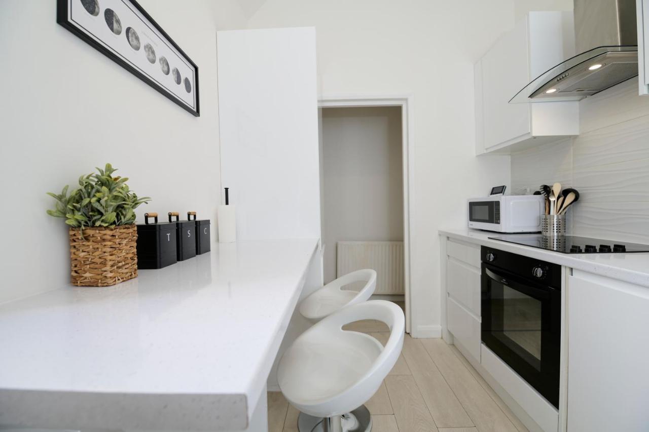 Fabulous 3 Bed Nw London Apartment With Private Garden Eksteriør bilde