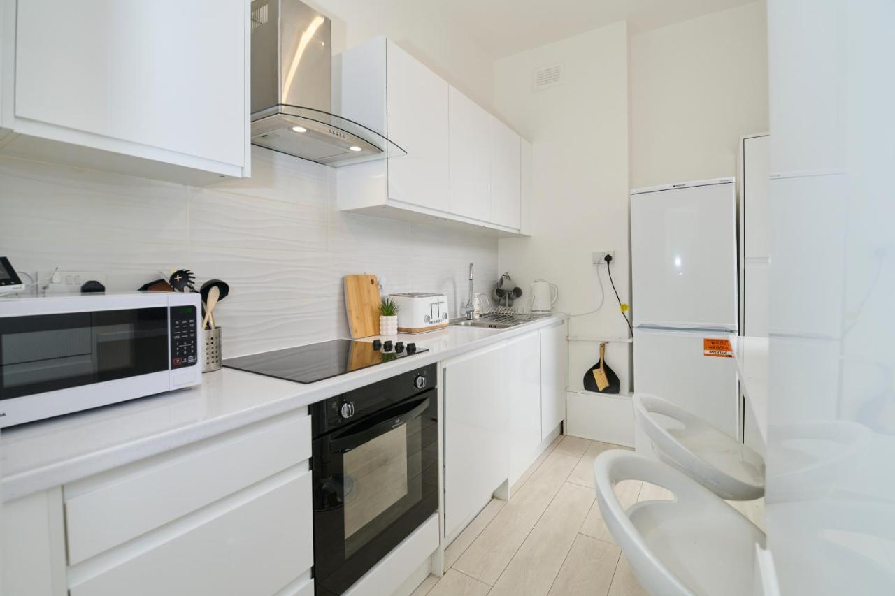 Fabulous 3 Bed Nw London Apartment With Private Garden Eksteriør bilde
